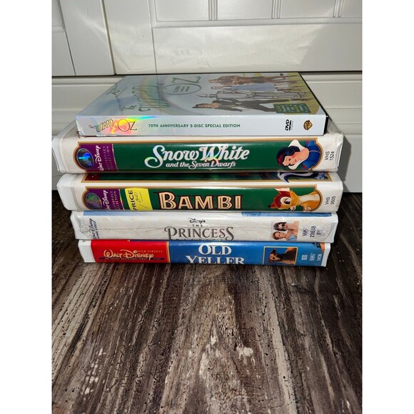 Vintage Walt Disney vhs tape lot + wizard of oz dvd collection - Picture 12 of 12